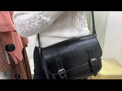 ❤️ Ëffentlech Masturbatioun vu jonke Bitch FeralBerry mat engem Dildo am Fittingsraum ️❌  Sex bei eis lb.chengchengsm4.top