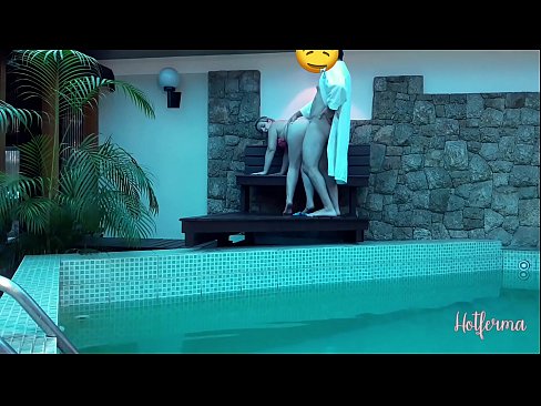 ❤️ Boss invitéiert Déngschtmeedchen an de Pool, mee konnt net engem waarm widderstoen ️❌  Sex bei eis lb.chengchengsm4.top
